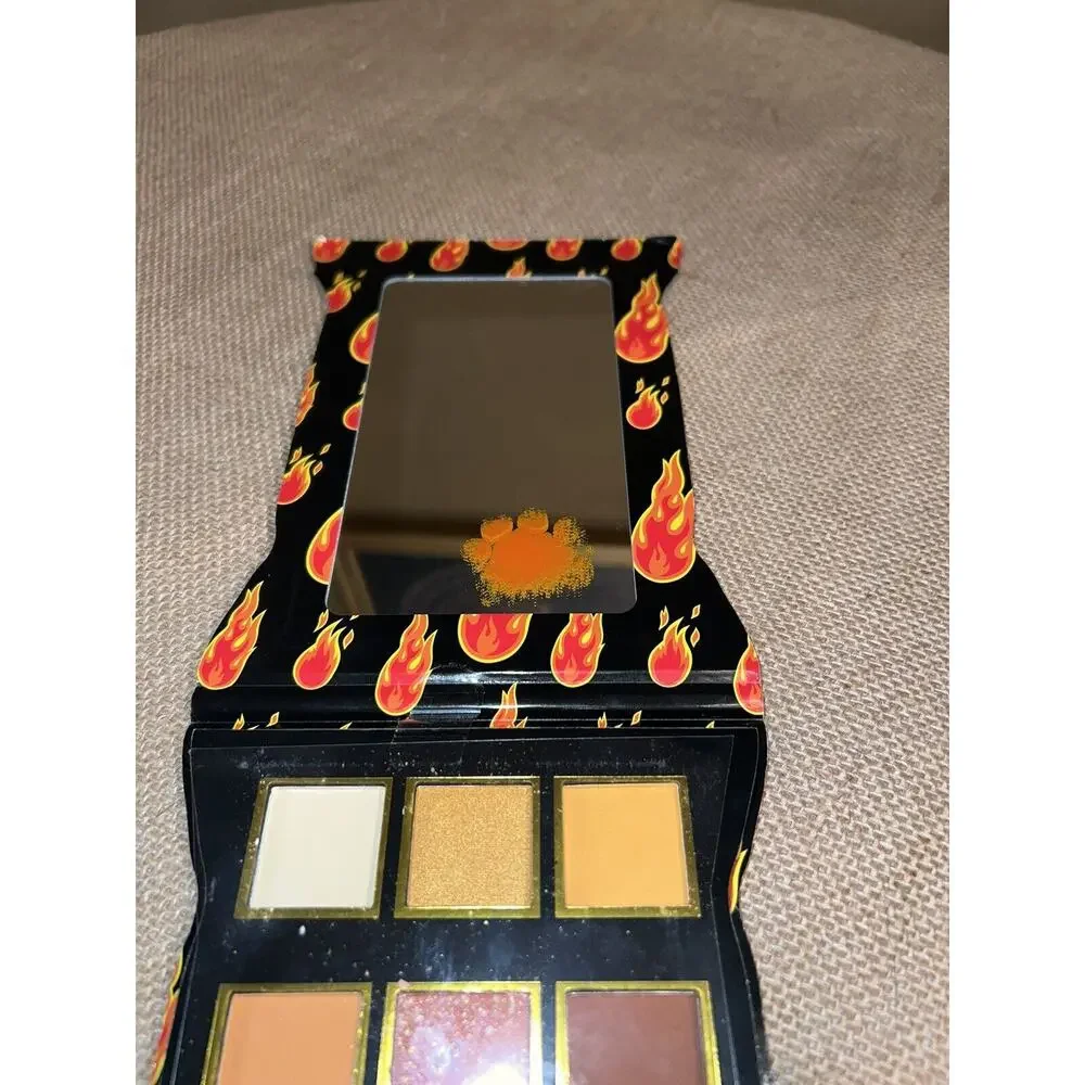 NEW Cheetos Flamin' Hot Eyeshadow Palette Makeup Eye Shadow